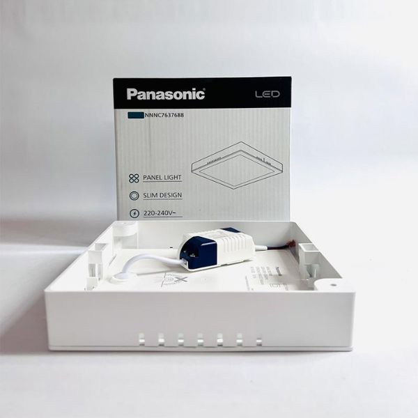 Đèn Ốp Trần Panasonic 12W Nổi Vuông